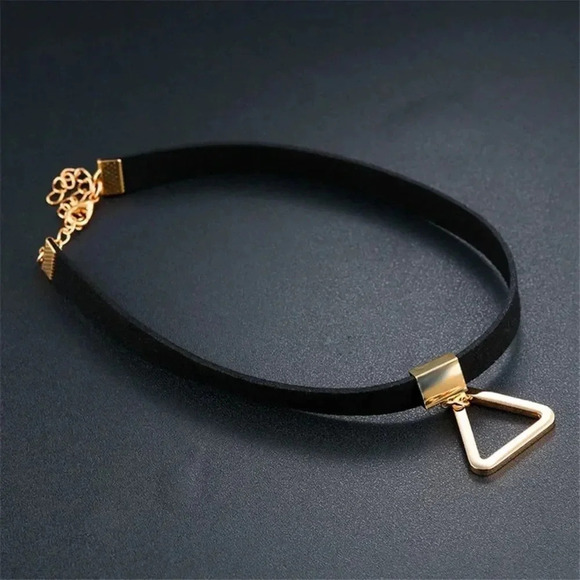 VQ Chocker Necklace  with Triangle - Picture 2 of 4